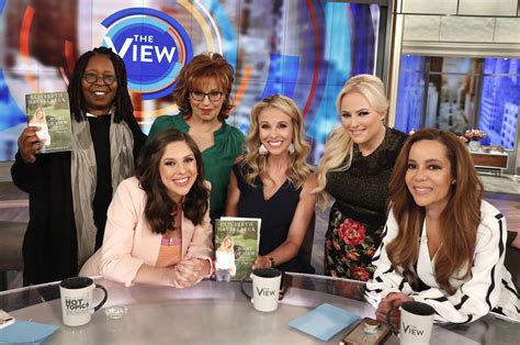 elisabeth hasselbeck returning to the view as guest co host today breeze