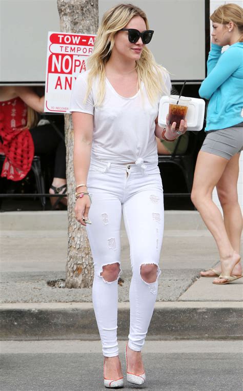 Hilary Duff Booty In Ripped Jeans 13 Gotceleb