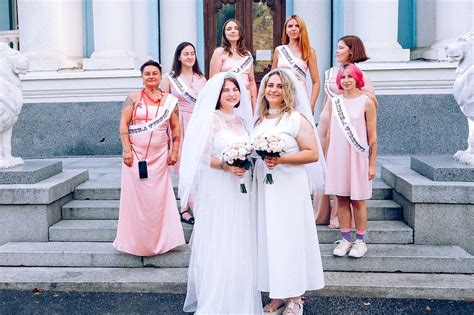 Women Hold Symbolic Wedding To Show Lack Of Rights For Same Sex Couples Flipboard