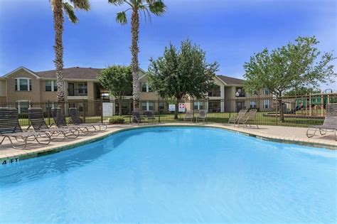 Zillow has 3 homes for sale in kings crossing concord. King's Crossing Apartments - Kingsville, TX | Apartments.com