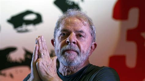 Lula Estaria Relutante Em Deixar Carceragem Da Pf Em Curitiba