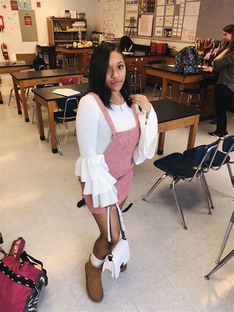 Celebrate your daughters first birthday with this adorable baby pink and gold birthday tutu set. 10+ Teenager Birthday Outfit Ideas - AUNISON.COM