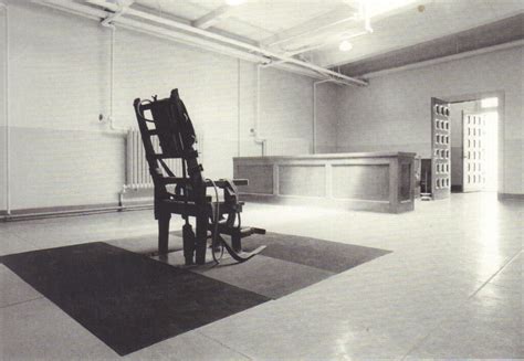 Warhol Andy Little Electric Chairs Cult Jones