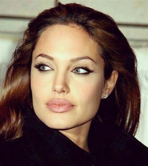 remember angelina jolie s lookalike who had a plastic surgery to resemble her she faked it