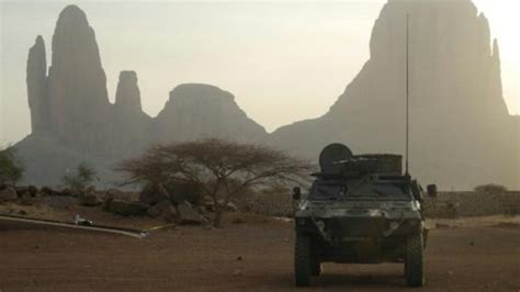مجموعة جهادية تعلن المسؤولية عن مقل جنديين فرنسيين في مالي Swi