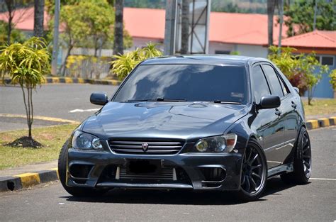 Barang alat ganti kereta potong yang dijual di kedai half cut. TOYOTA ALTEZZA THE GREEN HORNET | Mekanika