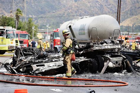 5 Freeway Reopens After Deadly Big Rig Crash Los Angeles Times