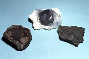 Allende (cv), tagish lake (ci), murchison (cm) die kohligen chondrite stellen eine besondere form der steinmeteorite dar. Kohliger Chondrit - Physik-Schule