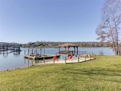 Lake Norman Homes For Sale And Charlotte Communitieslake Norman Homes