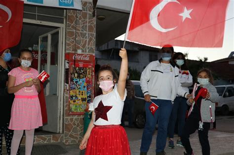 sonsuz beceriksizlik tütün mini etekli türk kızları yabancı yeterli cam
