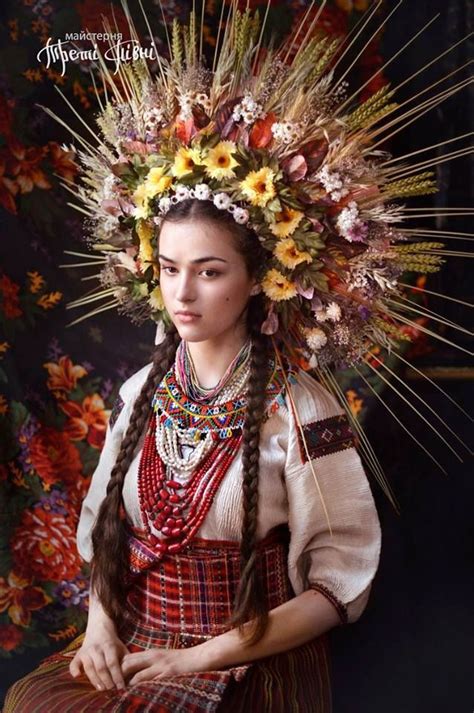 Traditionele Oekraïense Hoofdtooien Ukrainian Wedding Floral