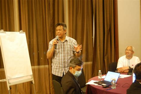 Ia melibatkan pengurusan akaun simpanan dan cek. Bengkel Perancangan Strategik Dan Hala Tuju Ekosistem ...