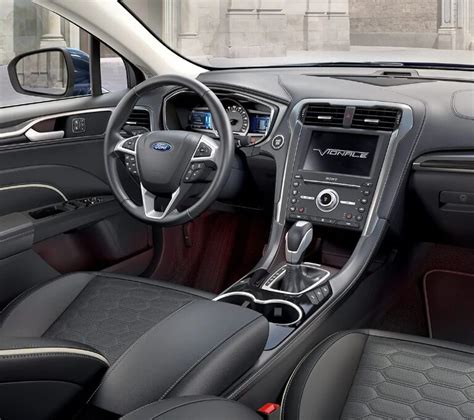 Die markteinführung des ford mondeo facelift (2019) wird wahrscheinlich im sommer 2019 erfolgen. Ford Mondeo - Markantes Design und Premium-Qualität.
