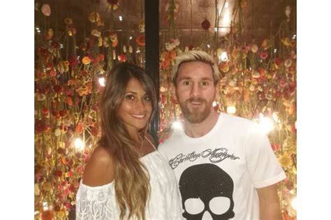 Namorada De Messi Aquece Redes Sociais A Ferver Vidas