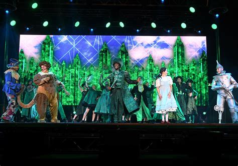 Clos ‘wizard Of Oz Takes Over Heinz Field This Weekend Pittsburgh