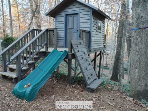 For this process we sand the wood, then plane and finish with the router on the edges. Playground & Playset Refinishing Atlanta, GA