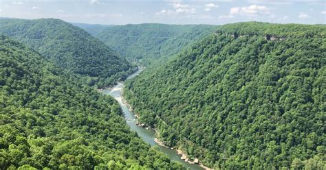 Best Hikes To Explore New River Gorge National Park The Winding Road