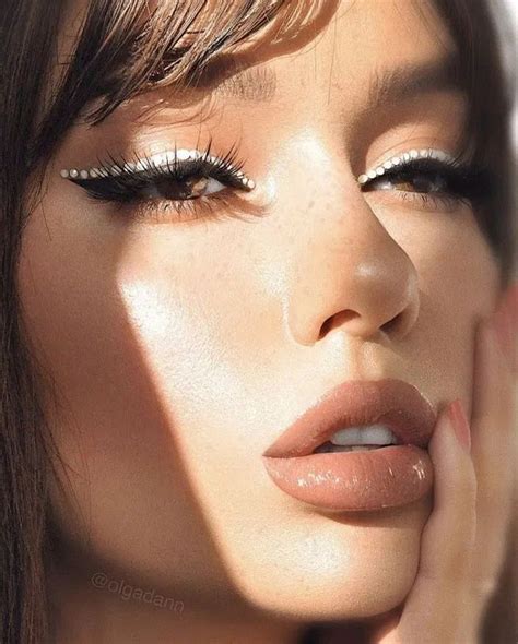 Easy Pretty Makeup Ideas For Summer Thereds Me Aesthetic Makeup Makeup Inspo