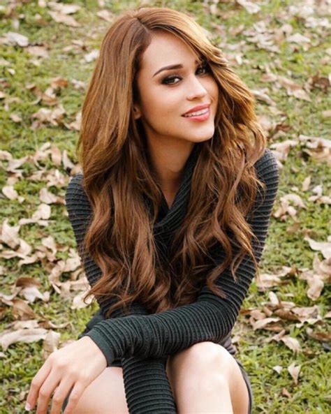 Meet Yanet Garcia The Gorgeous Weather Girl From Mexico Who Has Taken