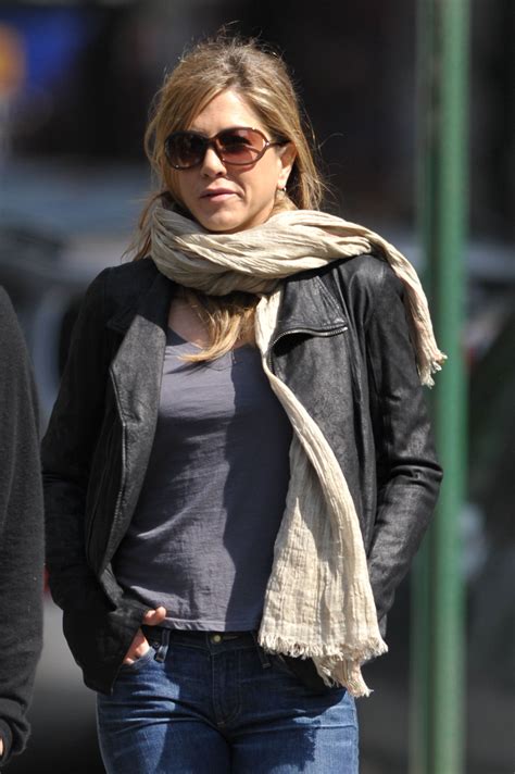 Jennifer Aniston Wearing Tom Ford Sunglasses Tom Ford Available At