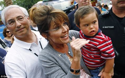 Sarah Palin Lashes Out At Bill Maher And Says She Hopes His Lily White