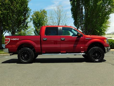 Xlt 4x2 regular cab styleside 8 ft. 2013 Ford F-150 XLT 4X4 V8 Backup Camera / 1-OWNER / LIFTED