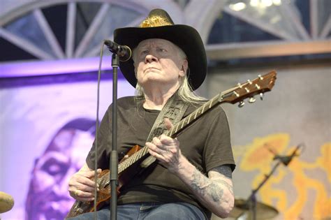 Blues Guitarist Johnny Winter Dies Aged 70