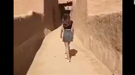 Police In Saudi Arabia Detain Woman In Miniskirt Video Cnn