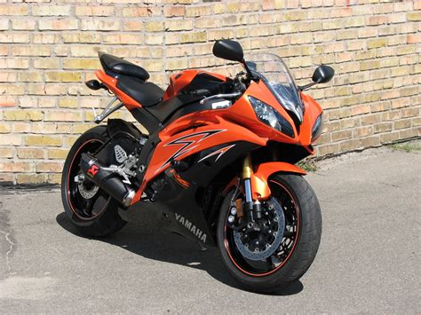 Delivering products from abroad is always free, however, your parcel may be subject to vat, customs duties or other. Yamaha YZF R6