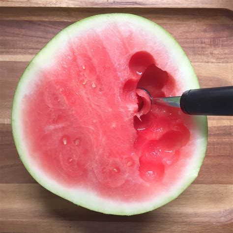 How To Make A Watermelon Fruit Bowl