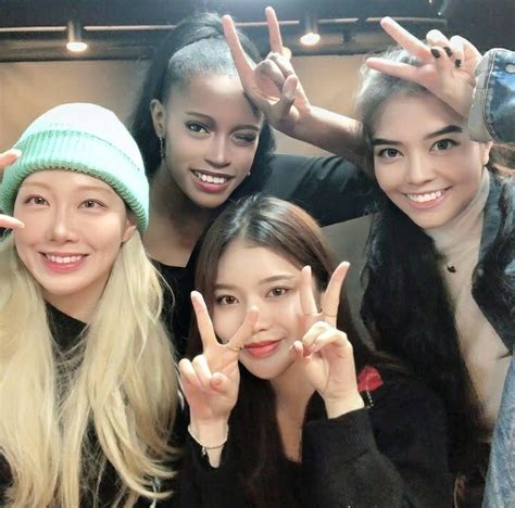 Blackswan In 2021 Kpop Girls Kpop Girl Female Kpop Idols