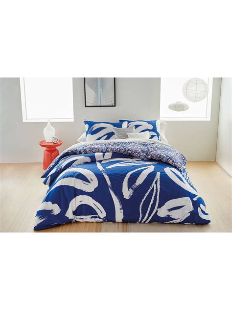 The quality and texture is exactly what i have. DKNY Abstract Floral Bedding | Floral bedding, Super king ...