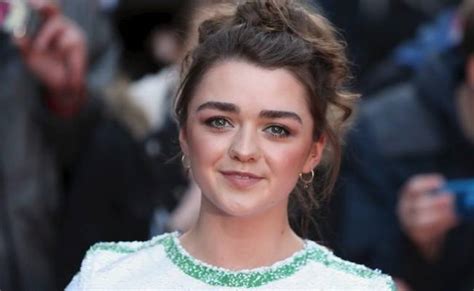 Secret Star Maisie Maisie Williams Commemorates End Of Game Of Otosection