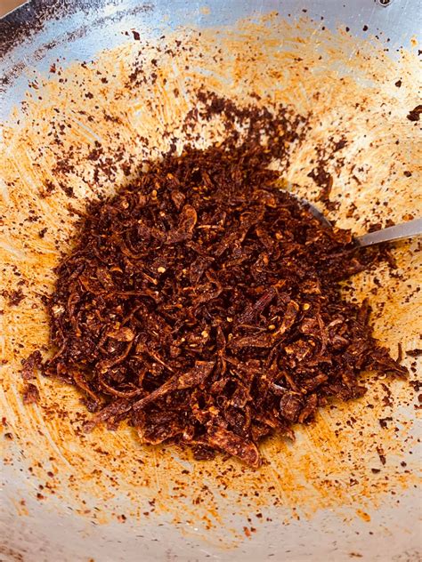 Memang mudah dan menjimatkan masa, kan? Cara untuk membuat Sambal Garing mantap ala-ala Che Nor ...