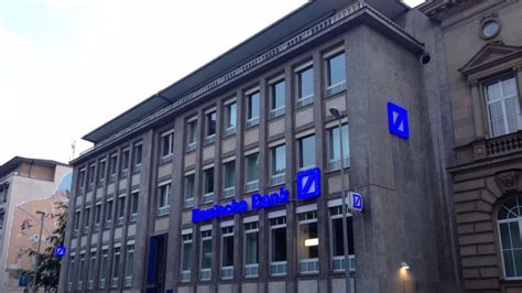 Sierra castilla, 29 urb marina. Deutsche Bank cancela la venta de su negocio minorista en ...