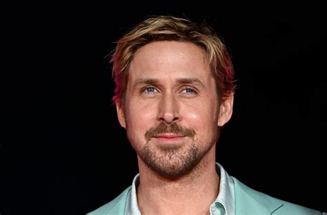 Ryan Goslings Daughters Hilariously Prove ‘nobody