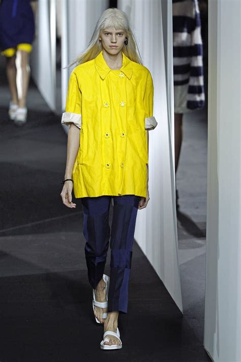 Acne Studios Ready To Wear Fashion Show Collection Spring Summer 2014