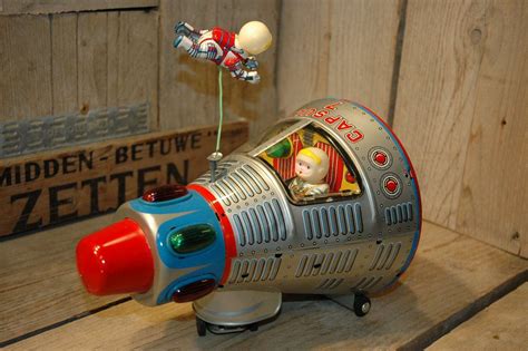 Modern Toys Capsule 7 Vintage Spacetoys