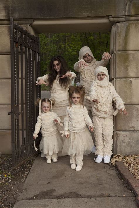 12 Ideas Para Disfrazarse En Familia En Halloween Mi Bebé Molón