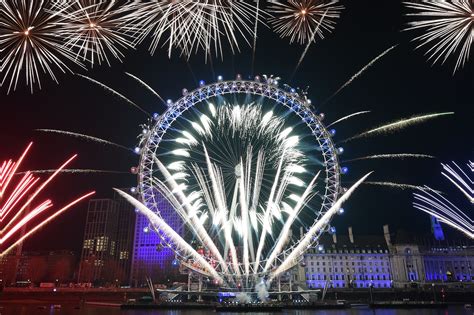london-s-new-year-fireworks-axed-due-to-pandemic-enca