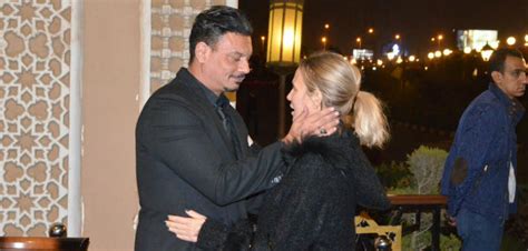 وأضاف عباس ابو الحسن : السقا وحلمي ومنى زكي في عزاء والدة عباس أبو الحسن الشهير ...