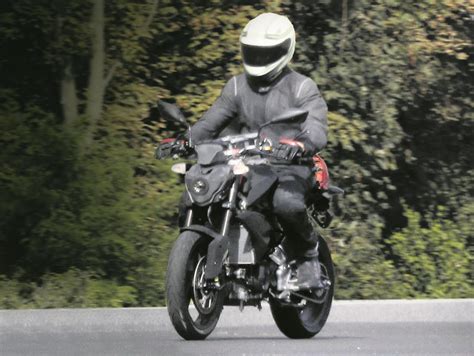 New Bmw 300cc Roadster Spied Mcn