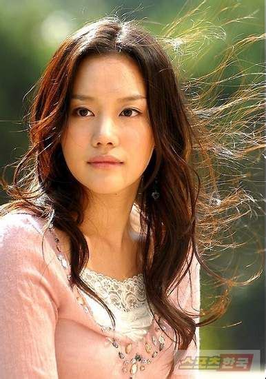 Kim ah joong nữ diễn viên hút vận rủi với 16 năm chật vật vì scandal và tin đồn chết yểu.mp3. Pin on MUST HAVES 1