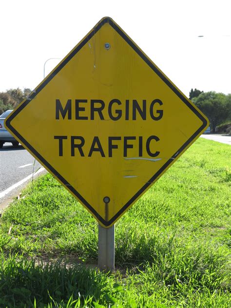 Merging Traffic Worded Traffic Sign Mcintyre Rd Wynn Vale A