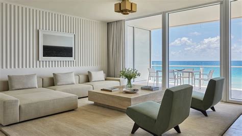 Hotel Suites Miami Beach Area Luxury Rooms Four Seasons Surfside