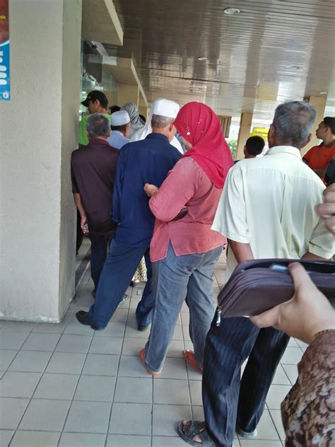 Phòng giao dịch bến thành. aku & kehidupan ini: pertukaran kad atm ke kad debit