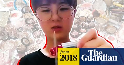 South Korean Women Destroy Makeup And Smash The Patriarchy Video