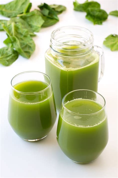 It seems like people have always been skeptical about carrot juice. 4 Detoxing Juice Recipes That Will Make You Glow (The Edit ...