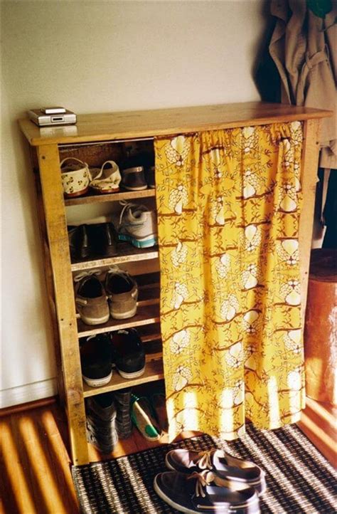 You can assemble it easily and. 30 DIY Furniture Made From Wooden Pallets