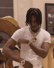 The best gifs for polo g. Polo G 21 GIF - PoloG 21 LyricalLemonade - Discover ...